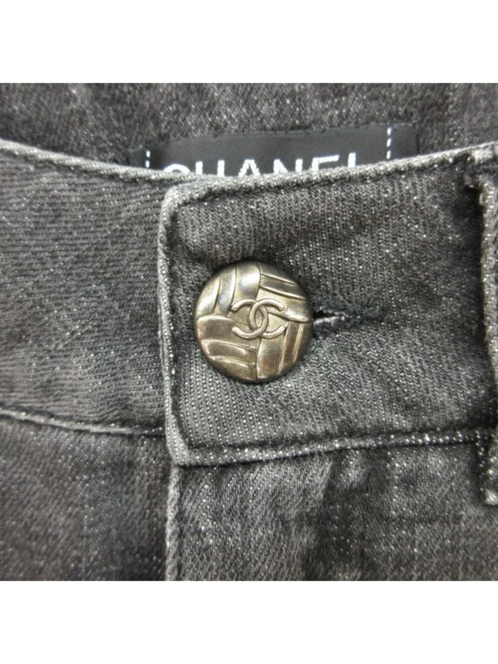 Chanel item denim
